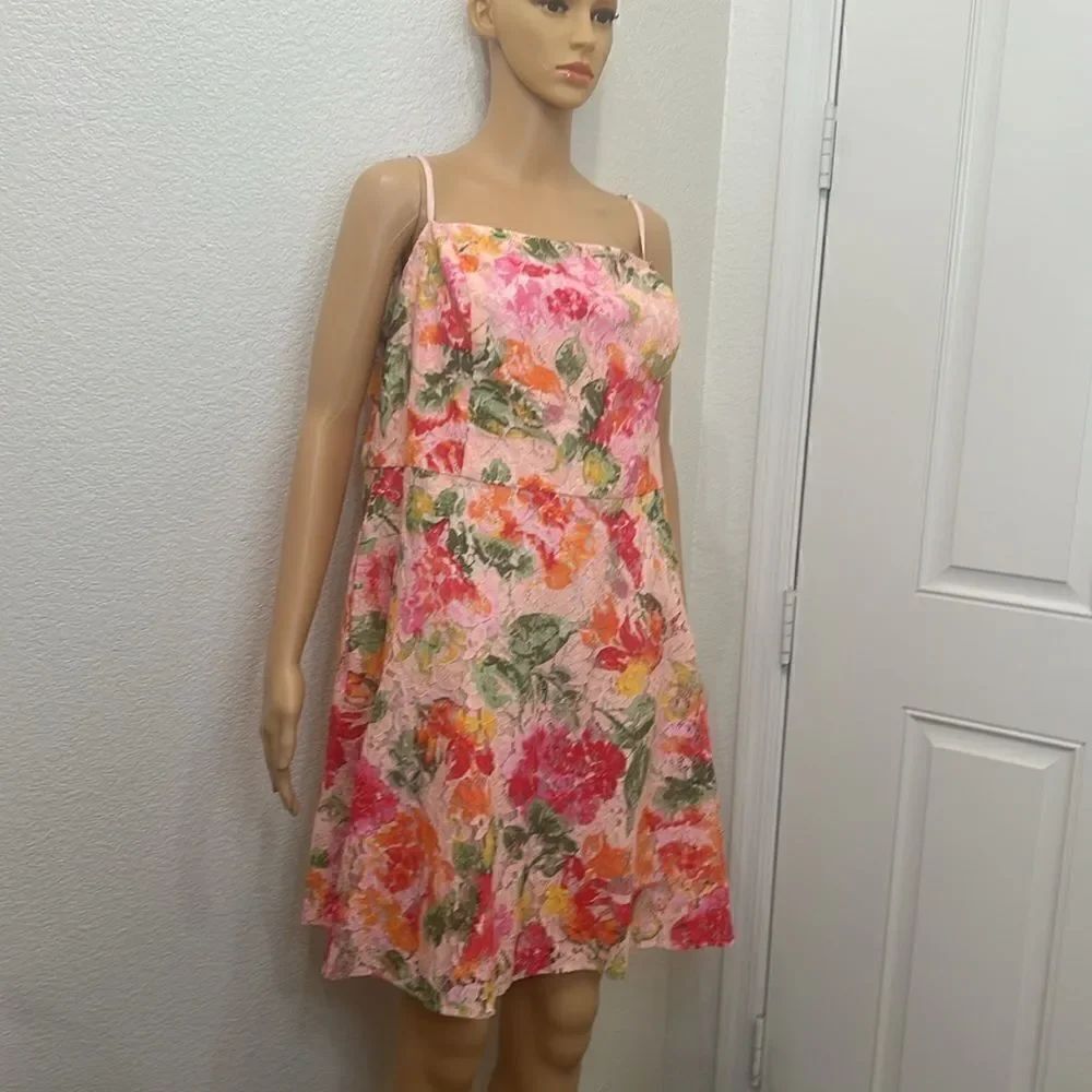 DB Studio Floral Lace Midi Length Flower Dress Spaghetti Strap Sleeve Pink Red